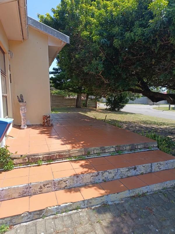 3 Bedroom Property for Sale in Heiderand Western Cape